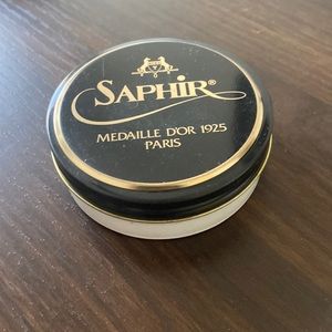 Saphir leather polish